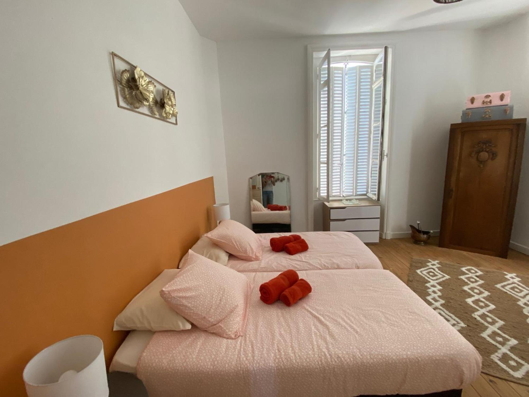 Holiday Home La Brijopa Bazoges-en-Pareds ภายนอก รูปภาพ