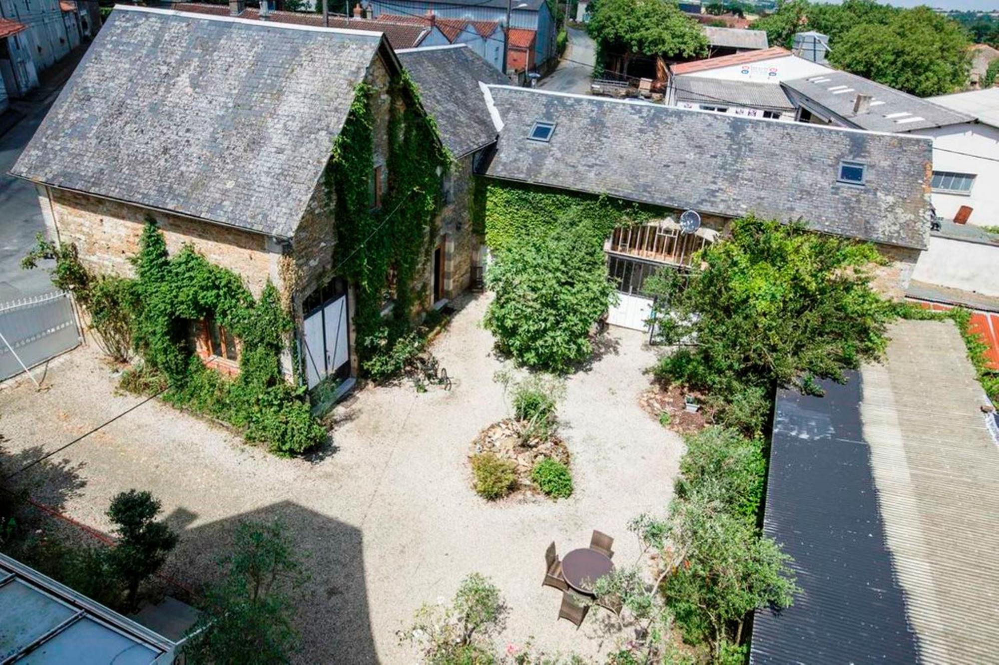 Holiday Home La Brijopa Bazoges-en-Pareds ห้อง รูปภาพ