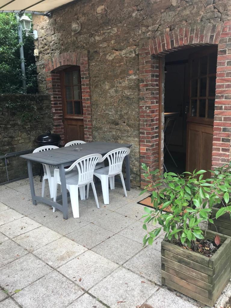 Holiday Home La Brijopa Bazoges-en-Pareds ภายนอก รูปภาพ